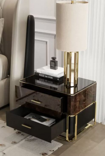 Итальянская тумбочка WALTZ NIGHTSTAND от  LUXXU