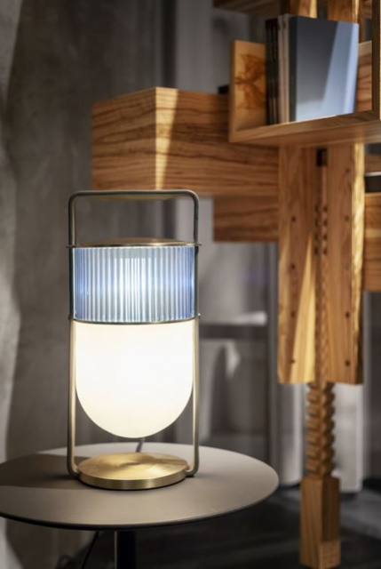 Итальянский светильник Xi Table lamp